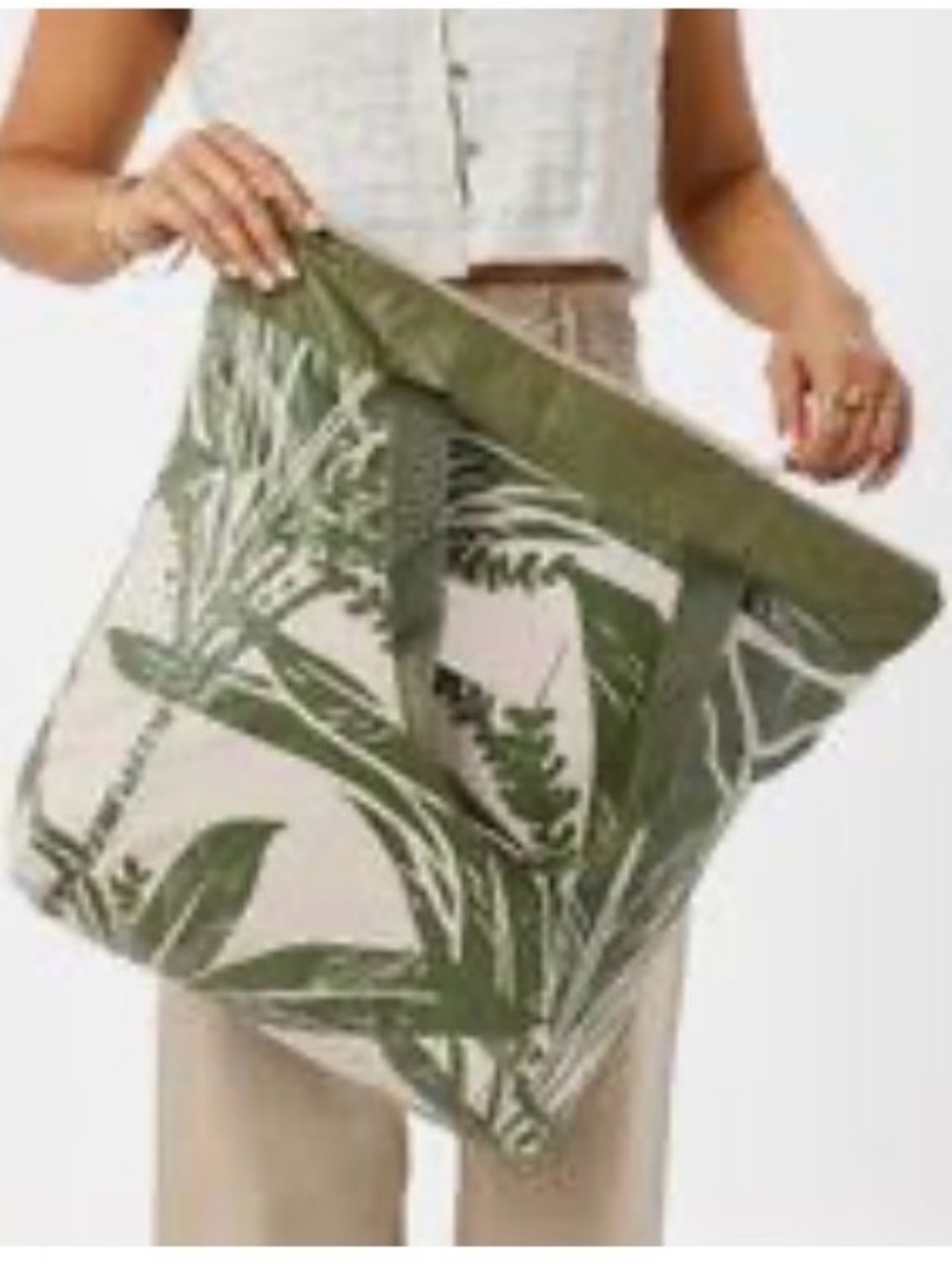 ALOHA Collection Limited Edition Green Ti Leaf Print Day Tripper - Picture 2 of 9
